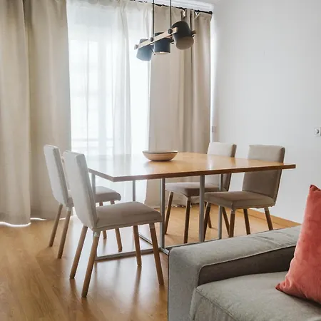 Appartamento Estoril Coastal Retreat By Local *